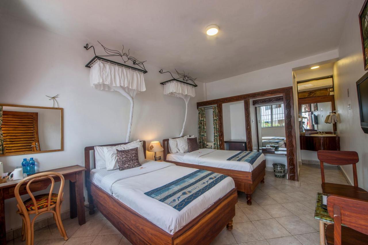 Hotel Tilapia Mwanza Bagian luar foto