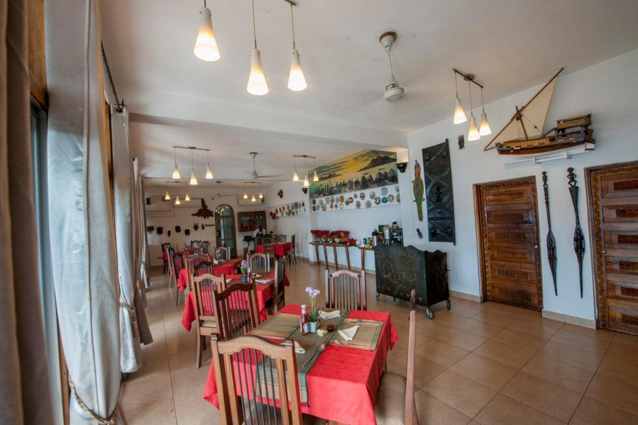 Hotel Tilapia Mwanza Bagian luar foto
